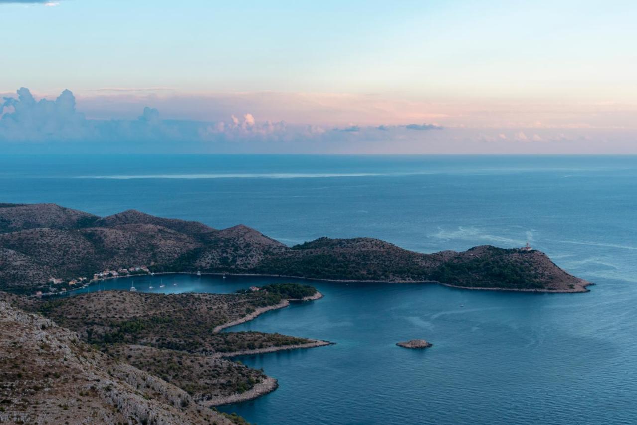 House Antica Villa Lastovo ภายนอก รูปภาพ