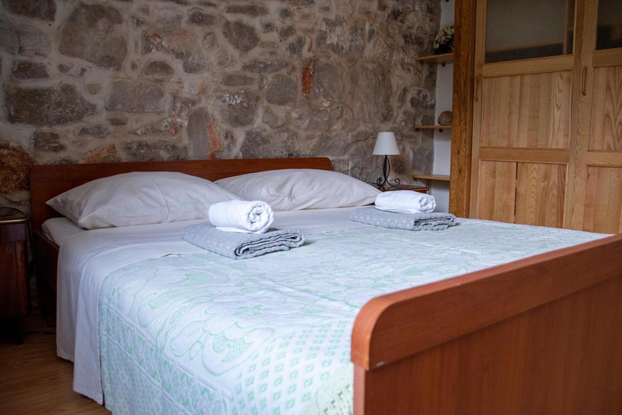 House Antica Villa Lastovo ภายนอก รูปภาพ